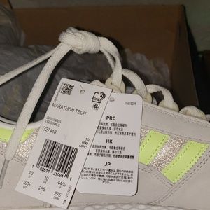 Adidas Marathon Tech